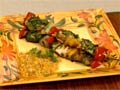 Pinchos de pollo y piña con salsa verde - Receta de la semana