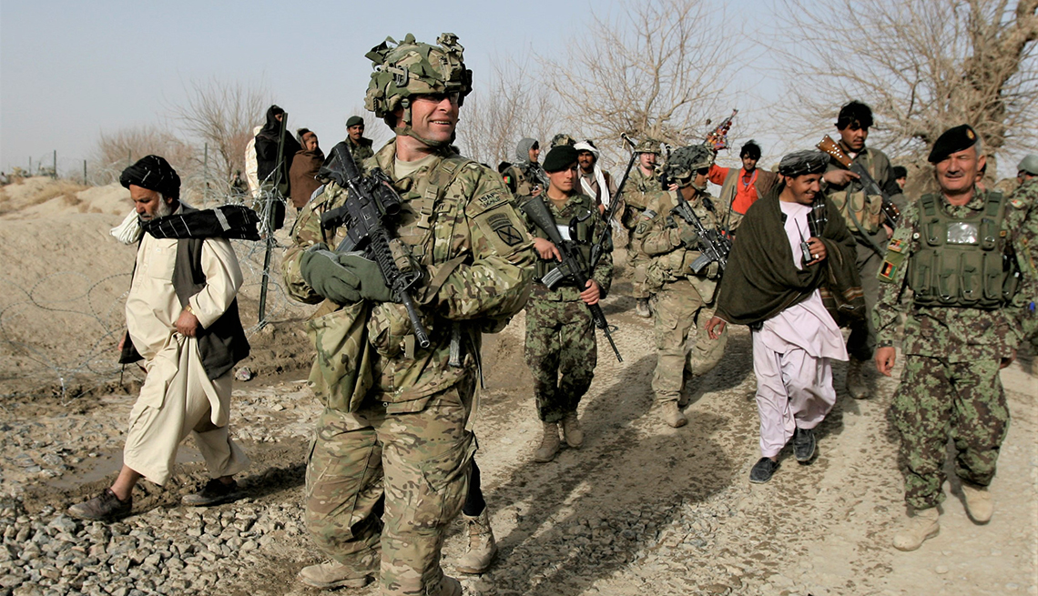 Why Veteran Kenny Mintz Is Walking Across America