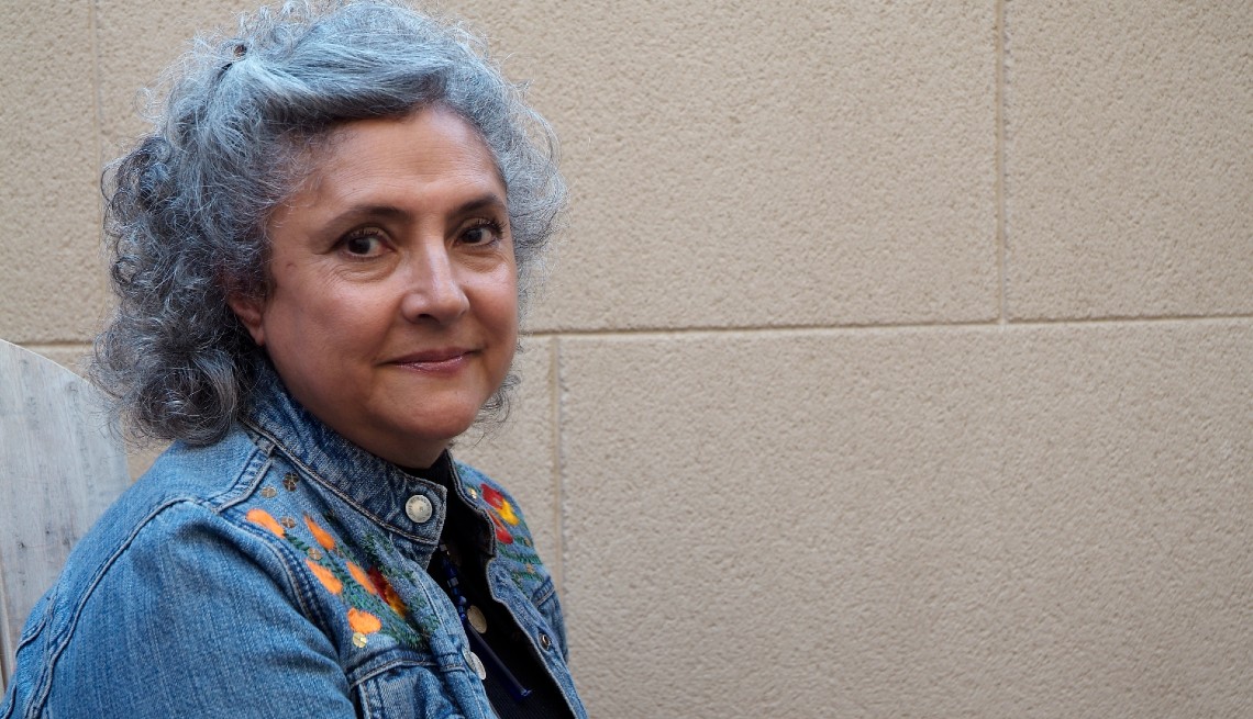 author laura esquivel