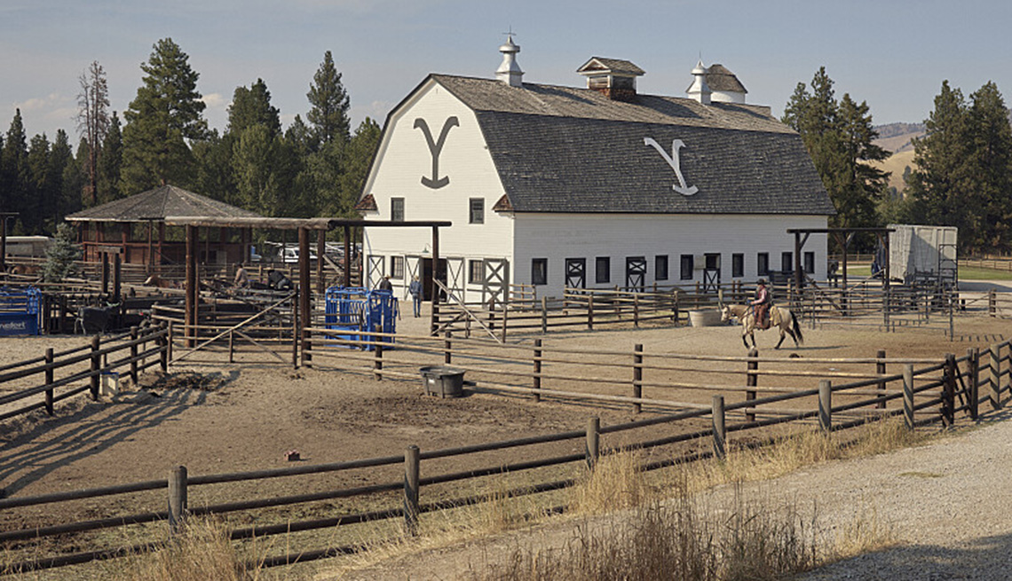 A wide shot at the exterior of the Yellowstone Dutton Ranch