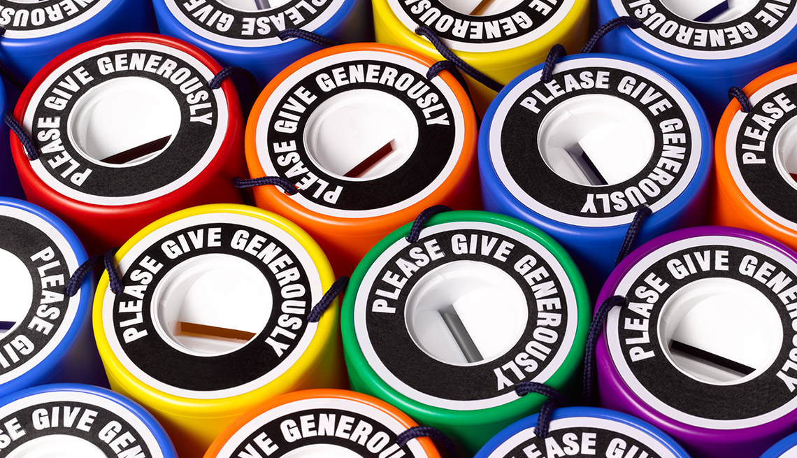 Tapas de colores de alcancías de donación que dicen por favor contribuye generosamente Tapas de colores de alcancías de donación que dicen por favor contribuye generosamente